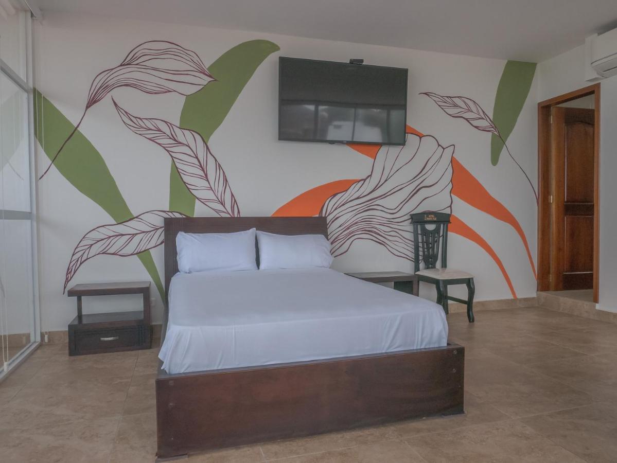 Margaritas Palace Hotel Canoa Exterior photo