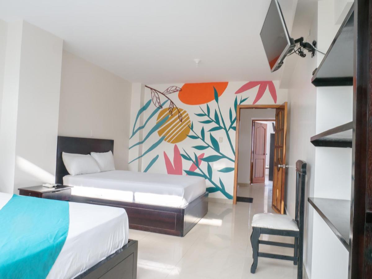 Margaritas Palace Hotel Canoa Exterior photo